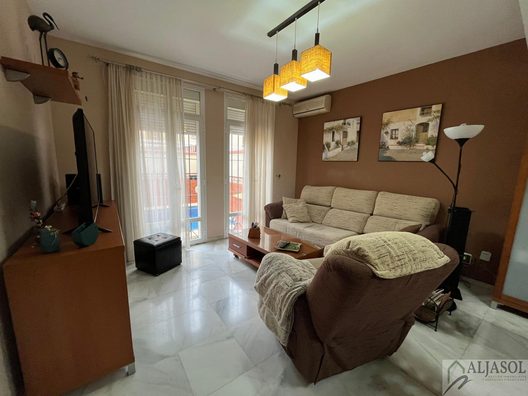 For sale of house in Bormujos