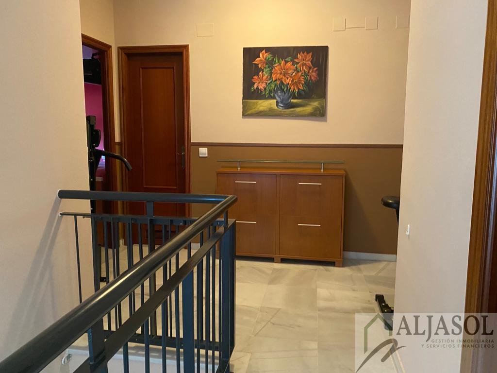 For sale of house in Bormujos