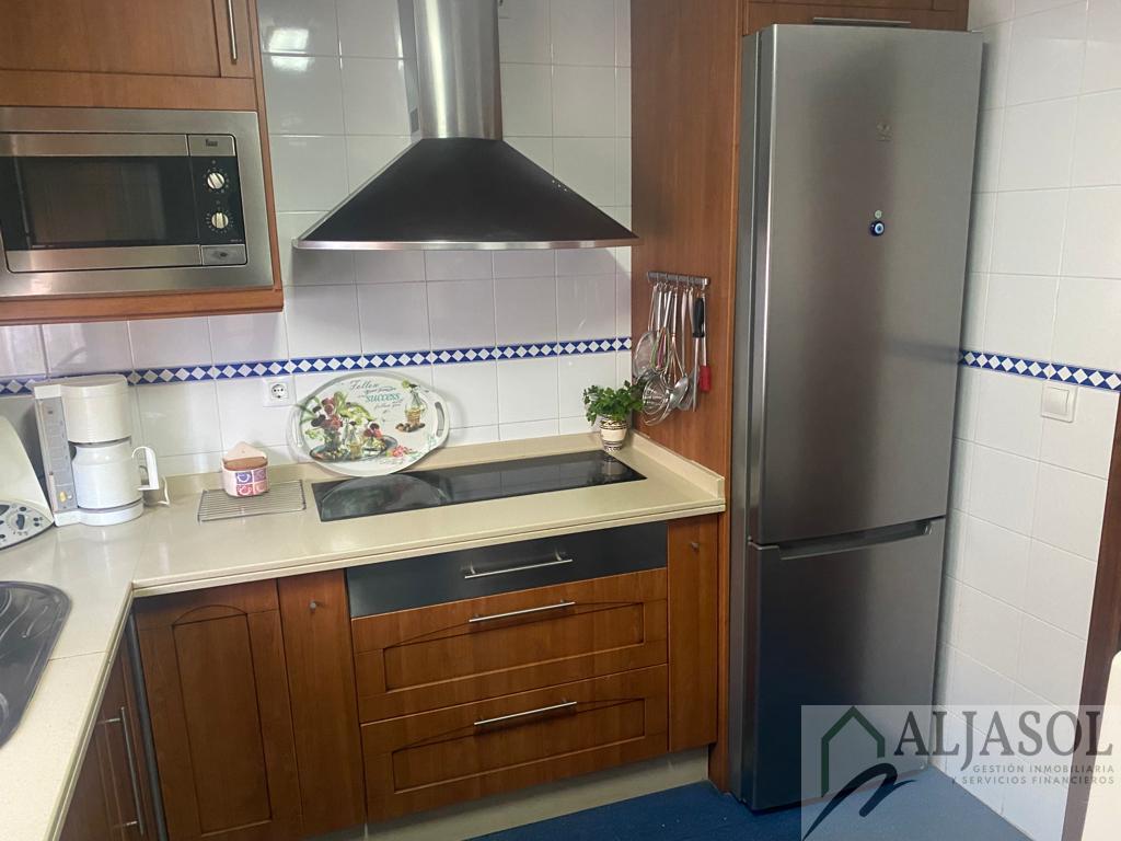 For sale of house in Bormujos