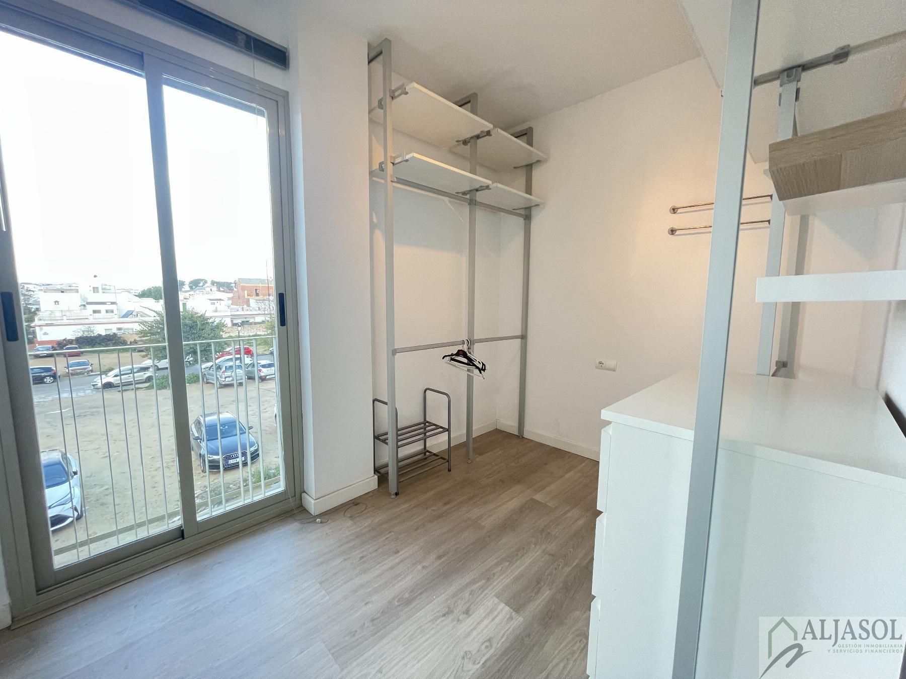 For rent of flat in Sanlúcar la Mayor