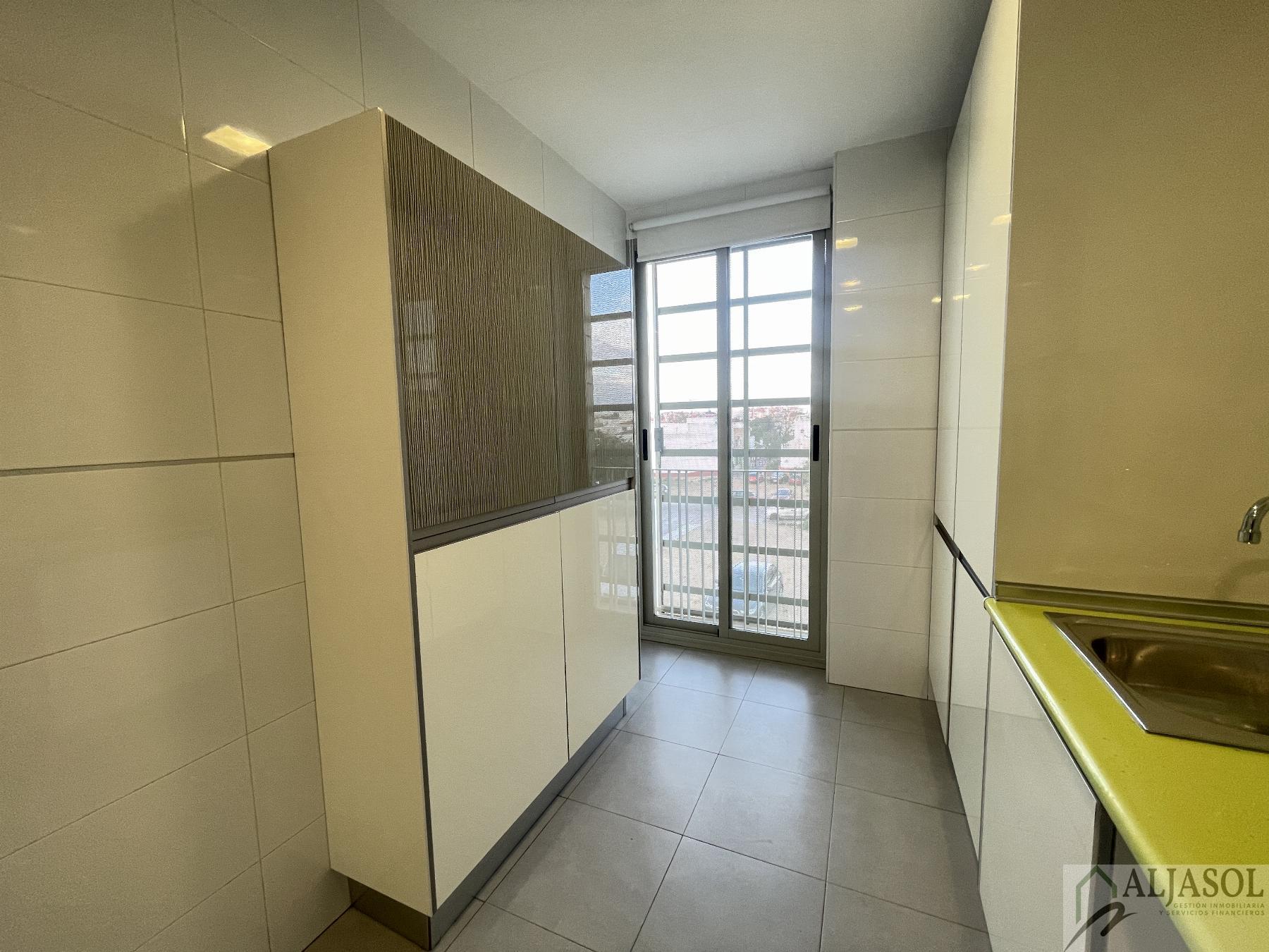 For rent of flat in Sanlúcar la Mayor