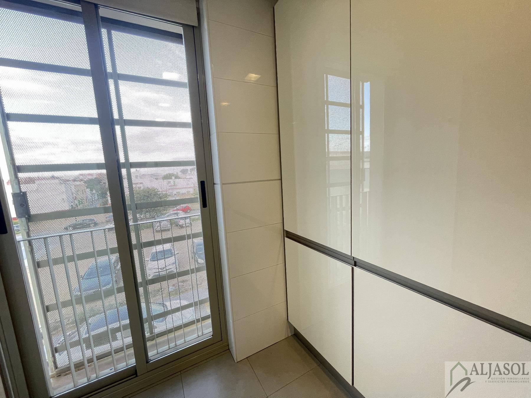 For rent of flat in Sanlúcar la Mayor