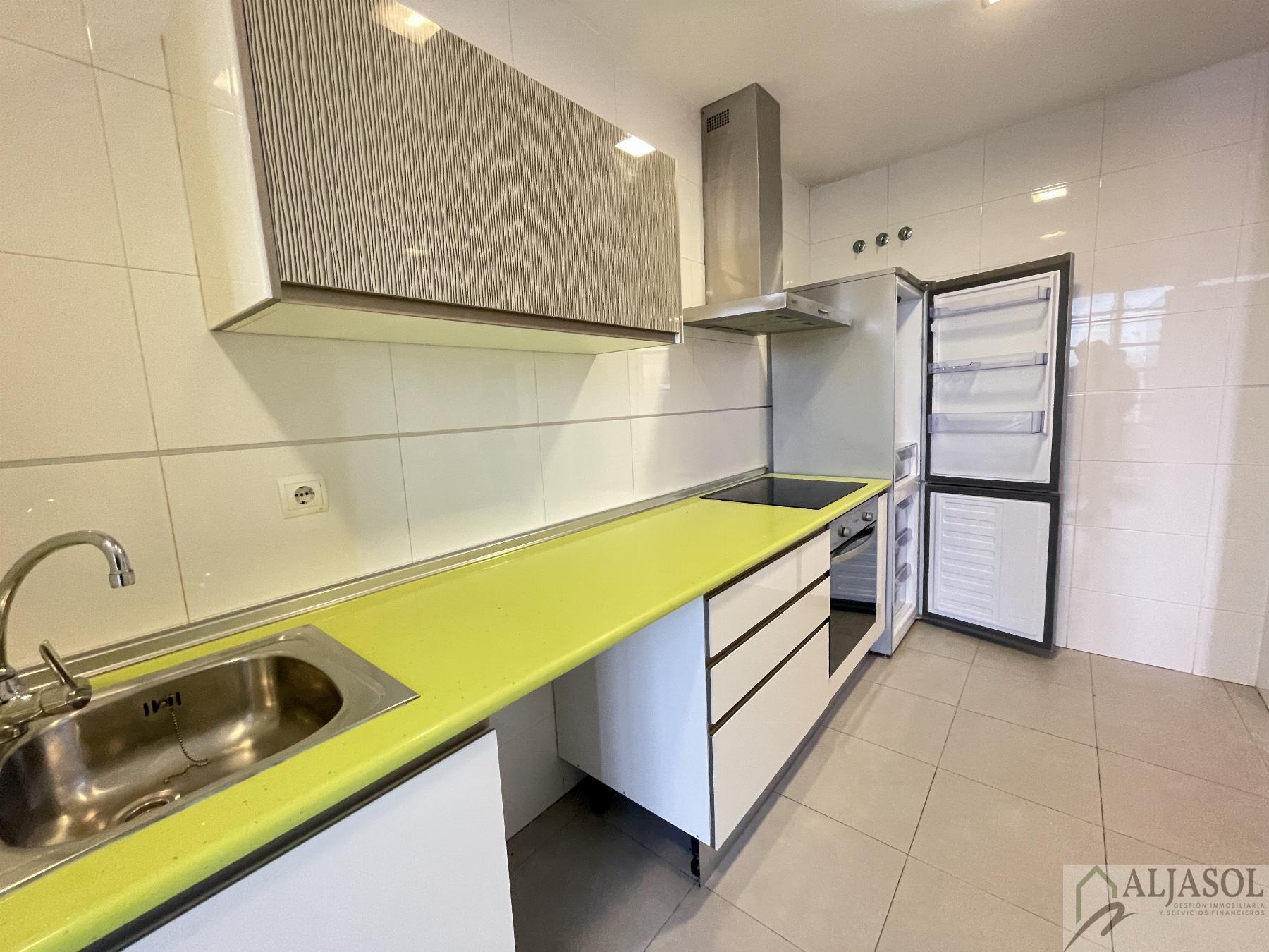 For rent of flat in Sanlúcar la Mayor