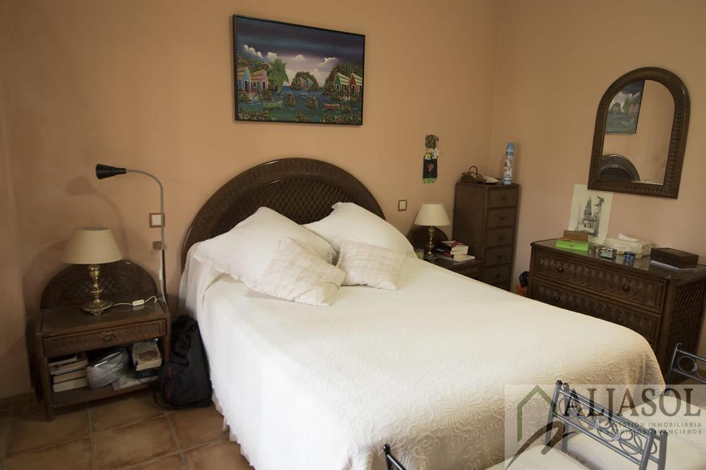 Venta de chalet en Dos Hermanas