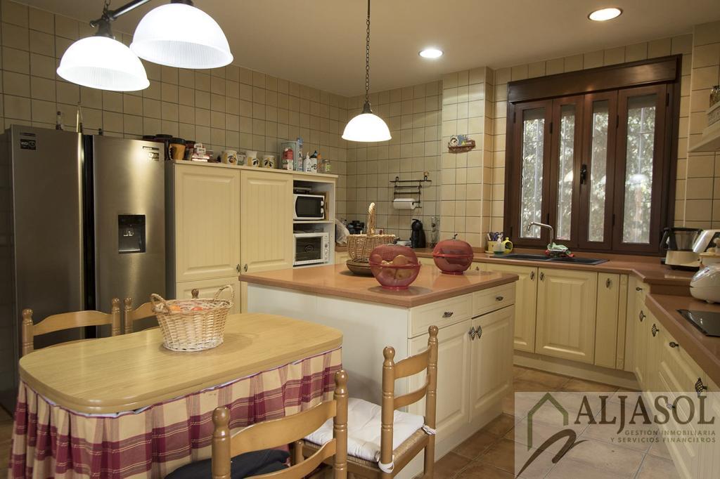 Venta de chalet en Dos Hermanas