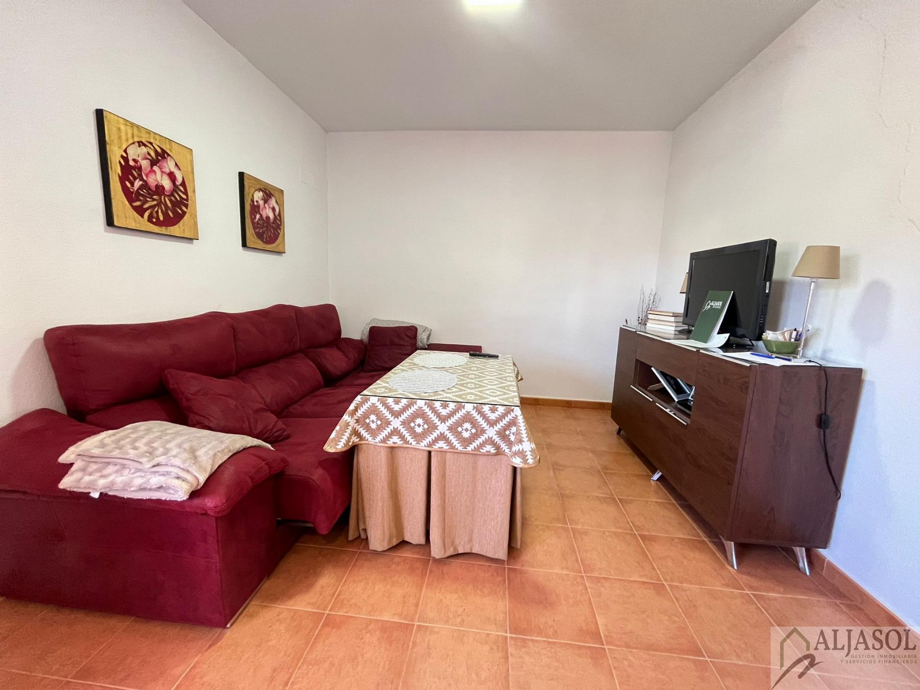 For sale of flat in Bollullos de la Mitación