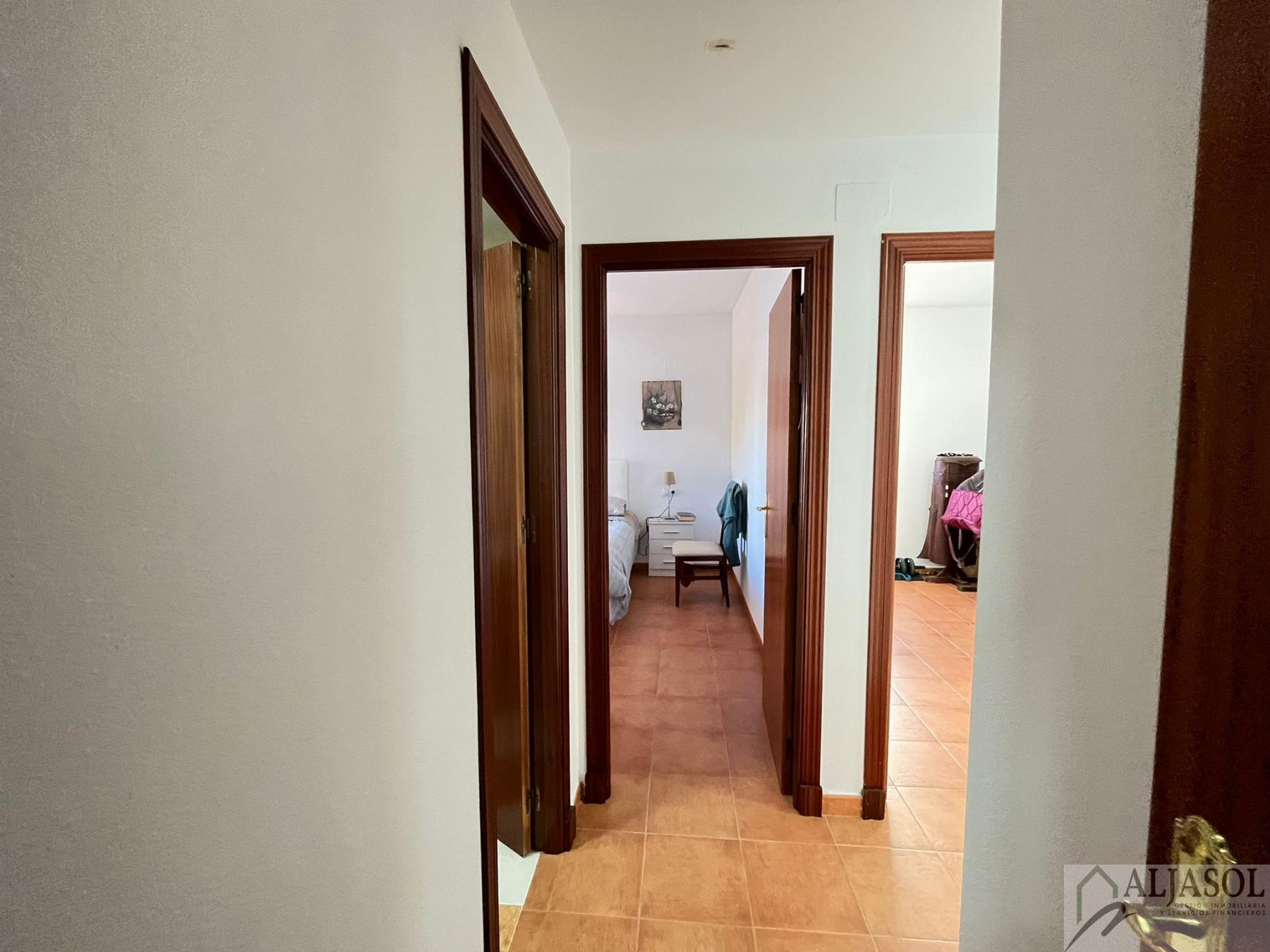 For sale of flat in Bollullos de la Mitación