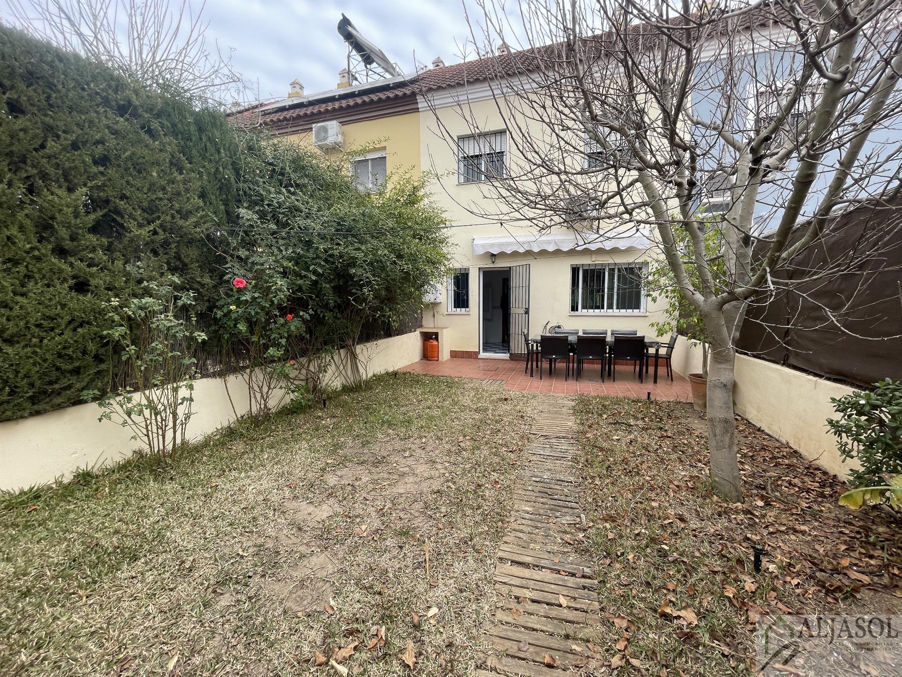 Venta de casa en Bollullos de la Mitación