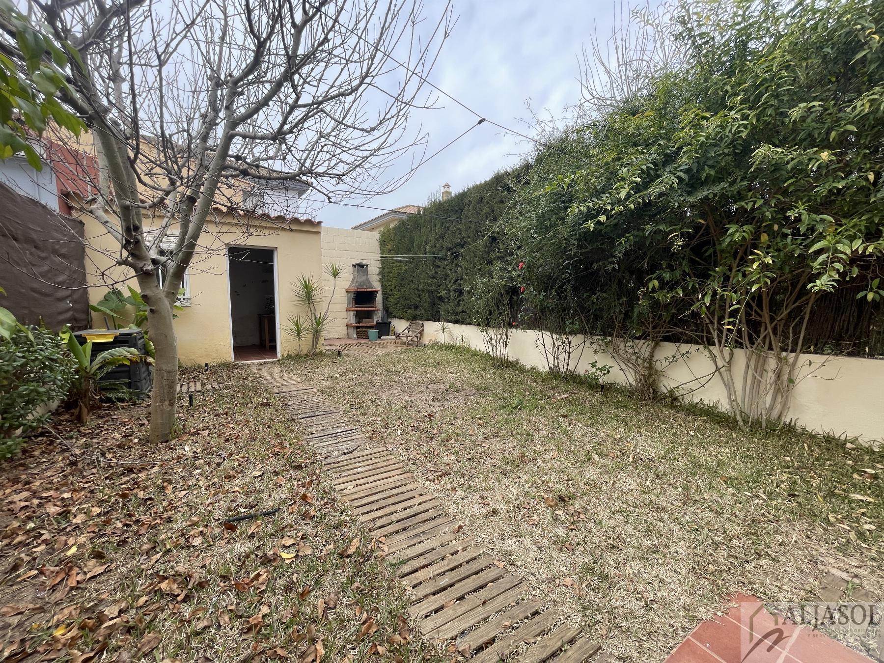 Venta de casa en Bollullos de la Mitación