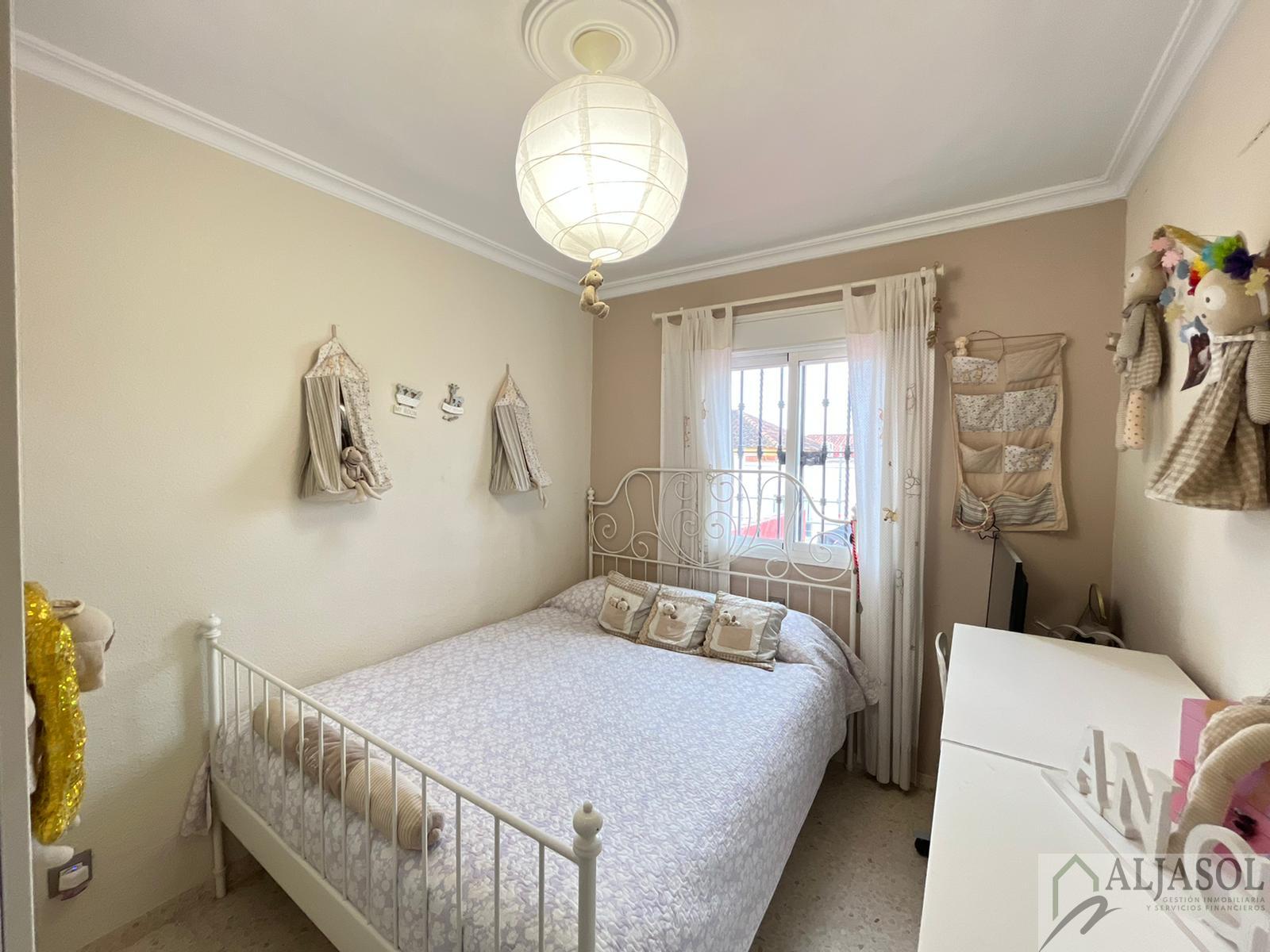 Venta de casa en Sanlúcar la Mayor