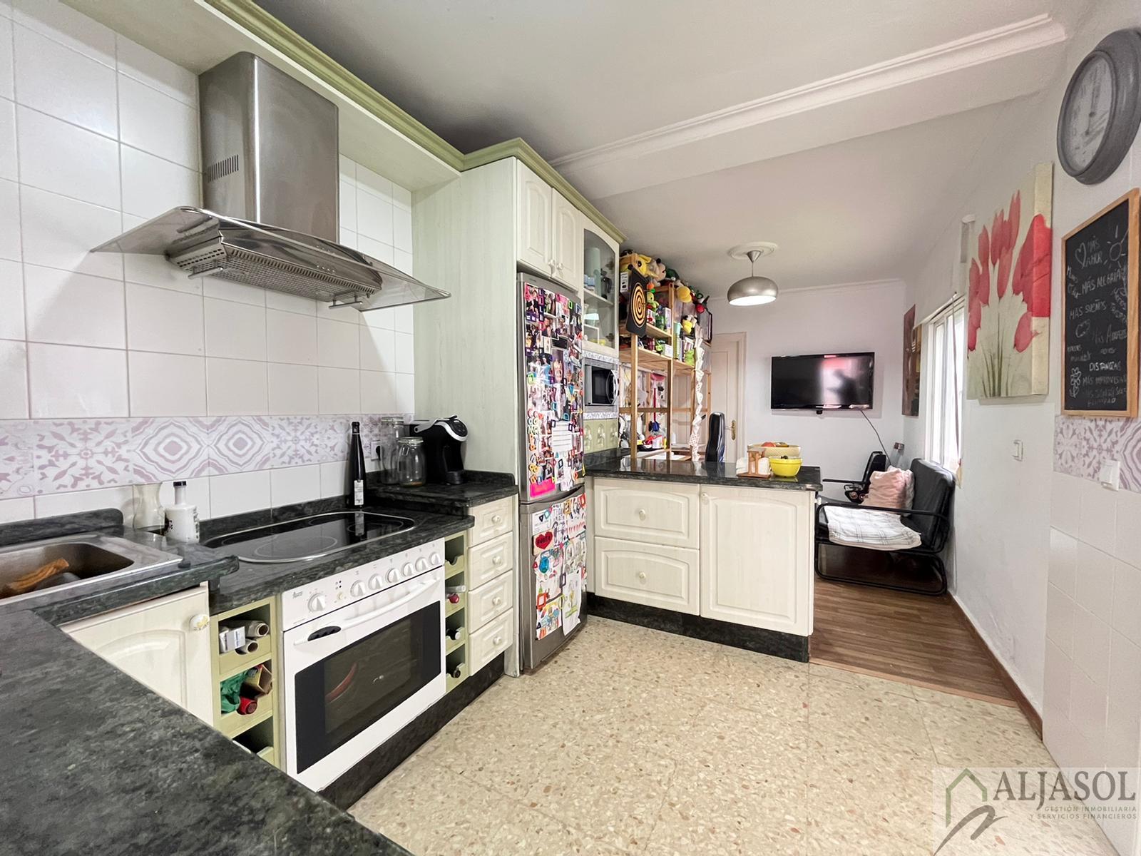 Venta de casa en Sanlúcar la Mayor