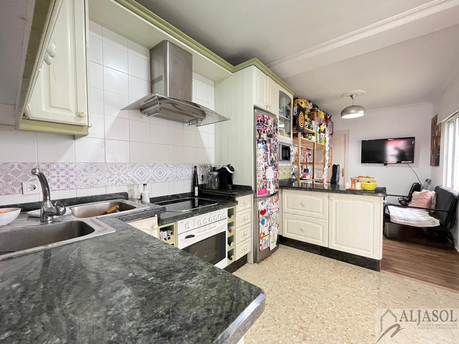 Venta de casa en Sanlúcar la Mayor