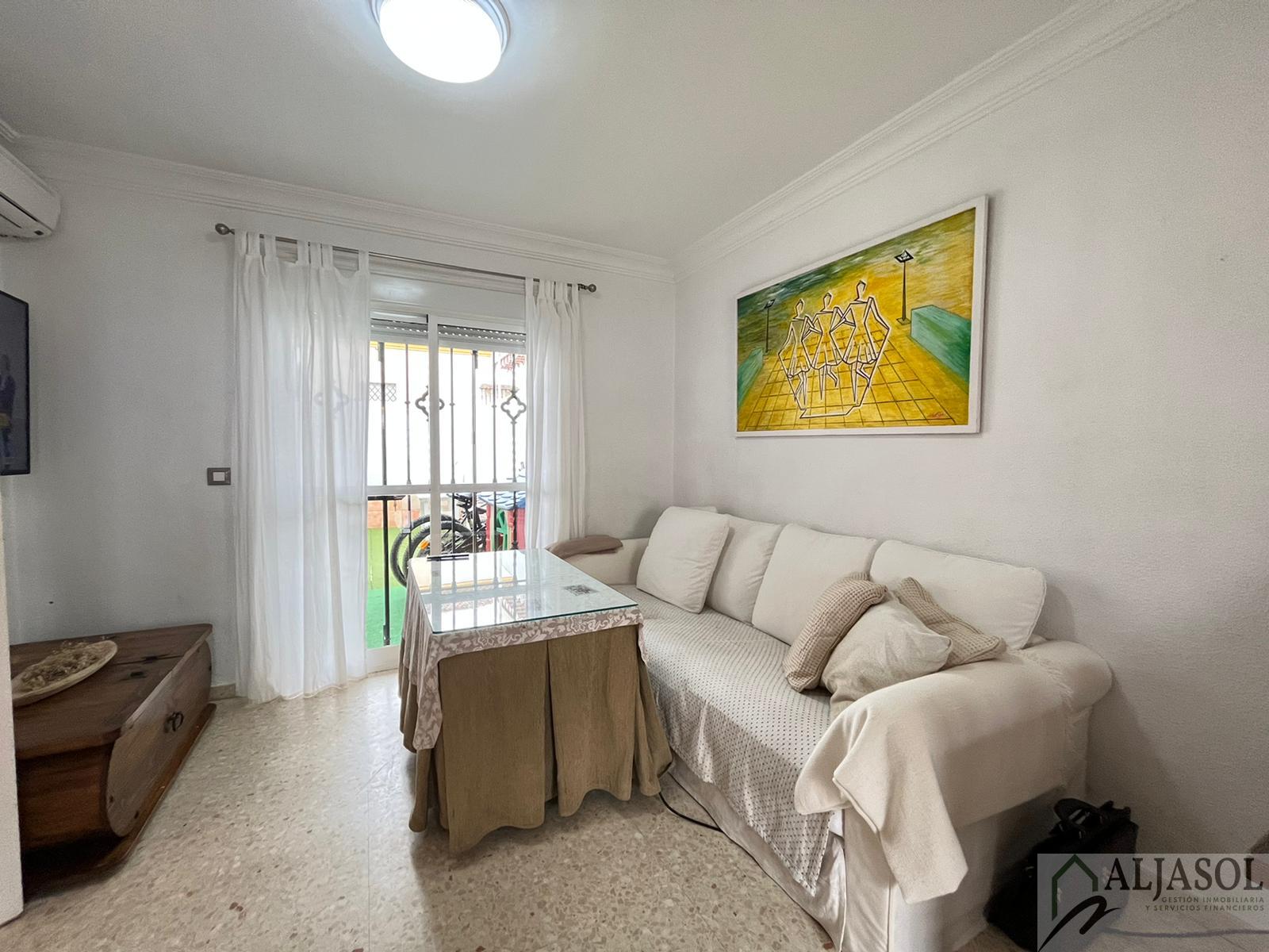 Venta de casa en Sanlúcar la Mayor