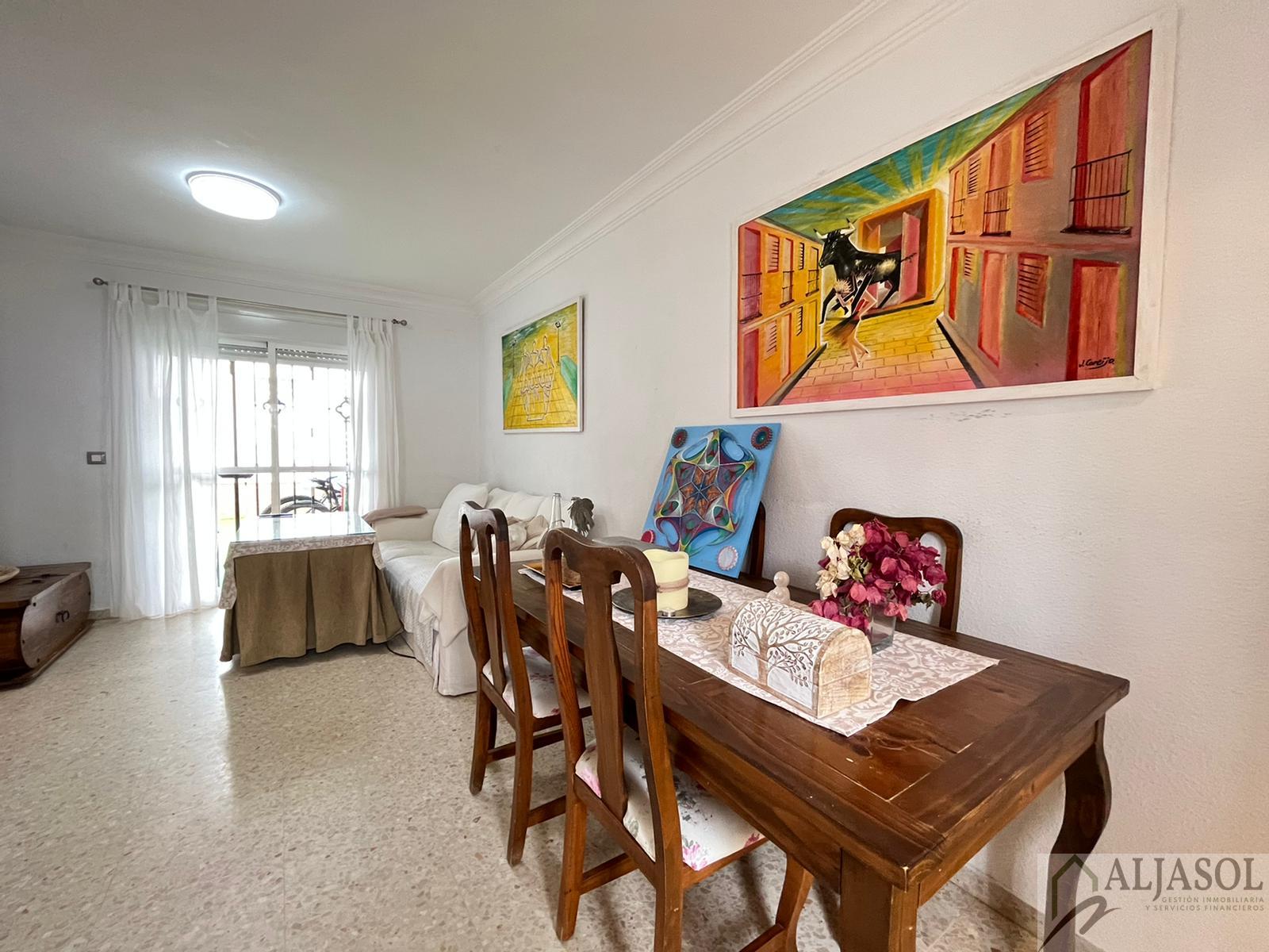 Venta de casa en Sanlúcar la Mayor