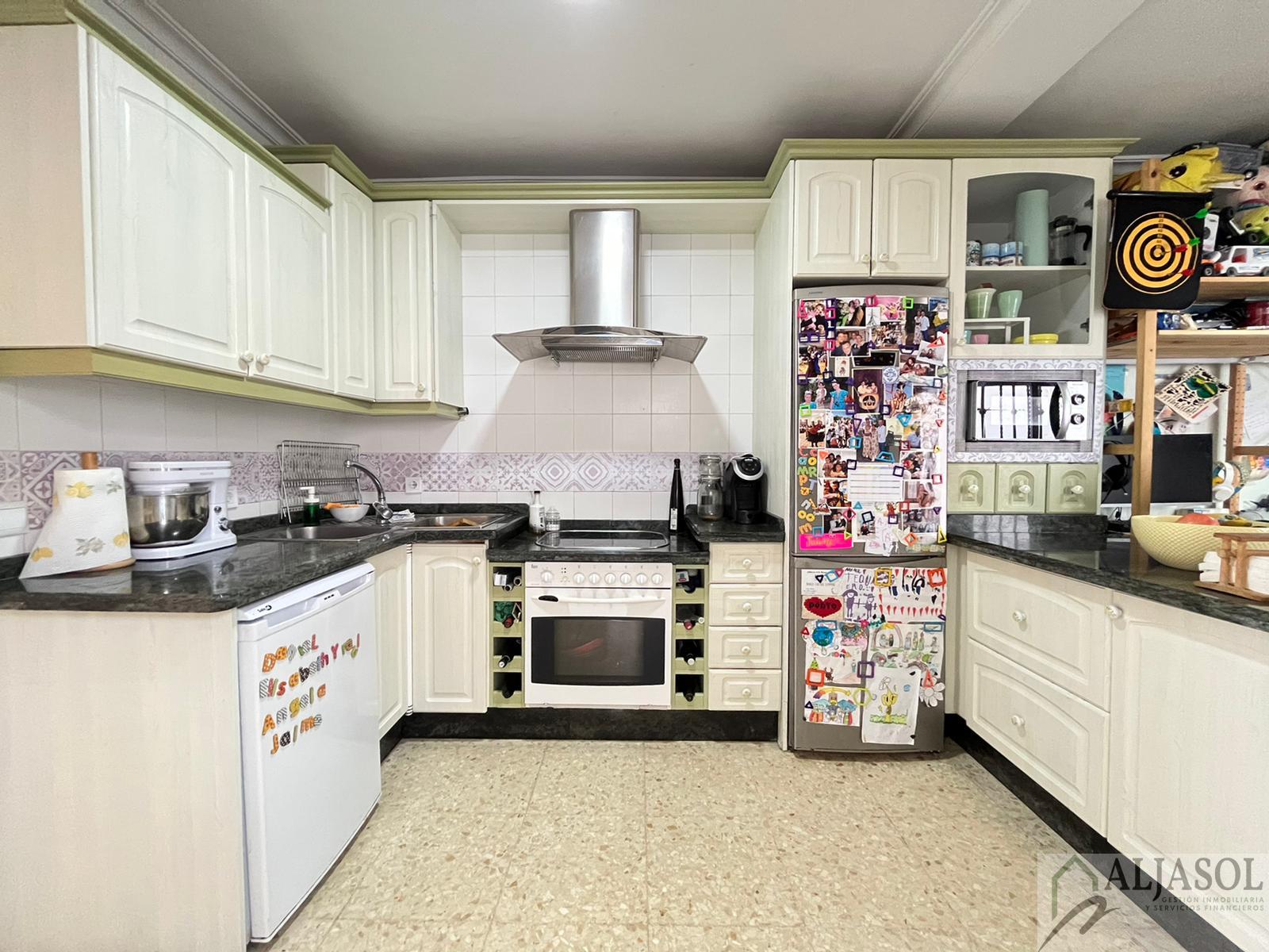 Venta de casa en Sanlúcar la Mayor