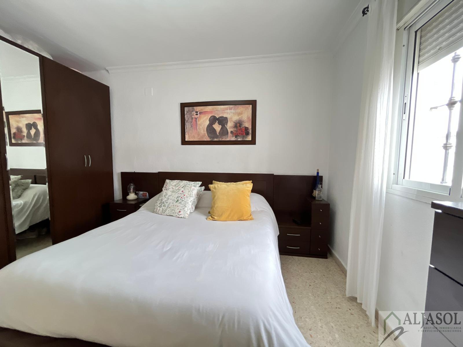 Venta de casa en Sanlúcar la Mayor