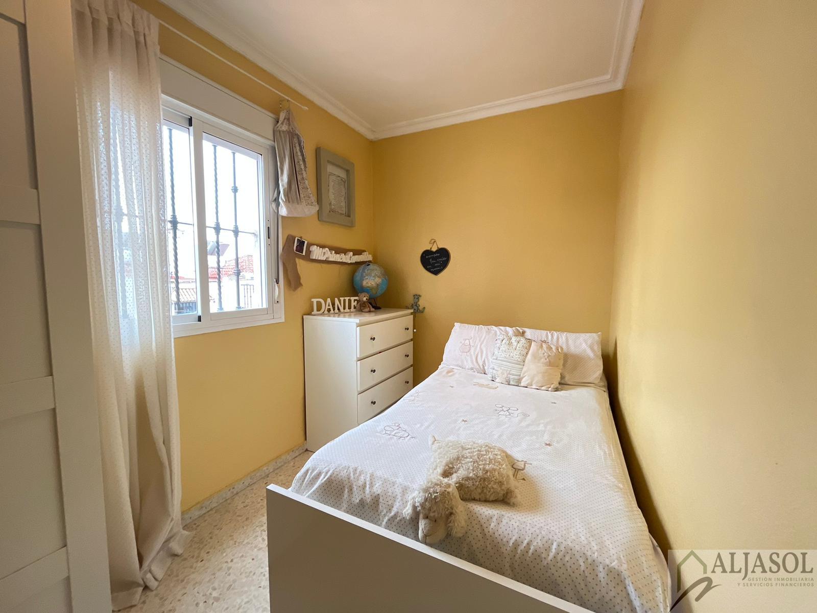 Venta de casa en Sanlúcar la Mayor