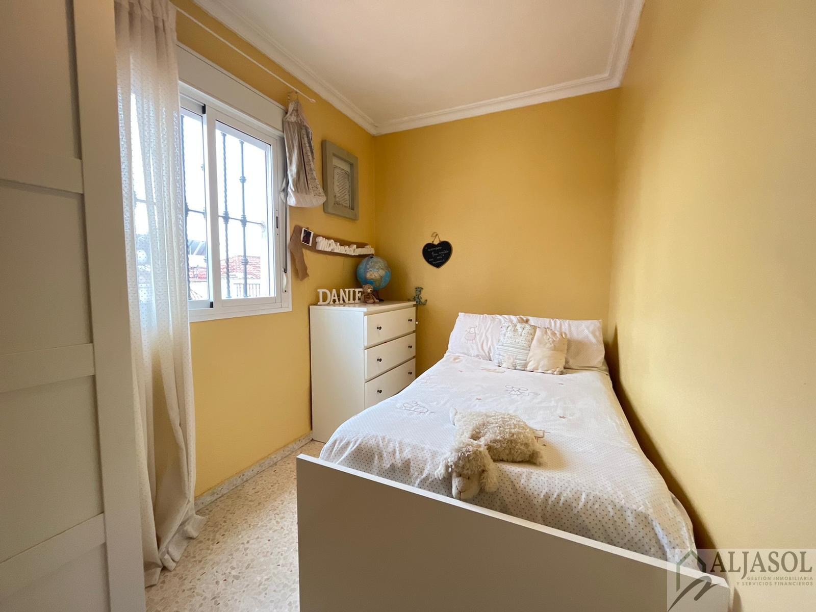 Venta de casa en Sanlúcar la Mayor