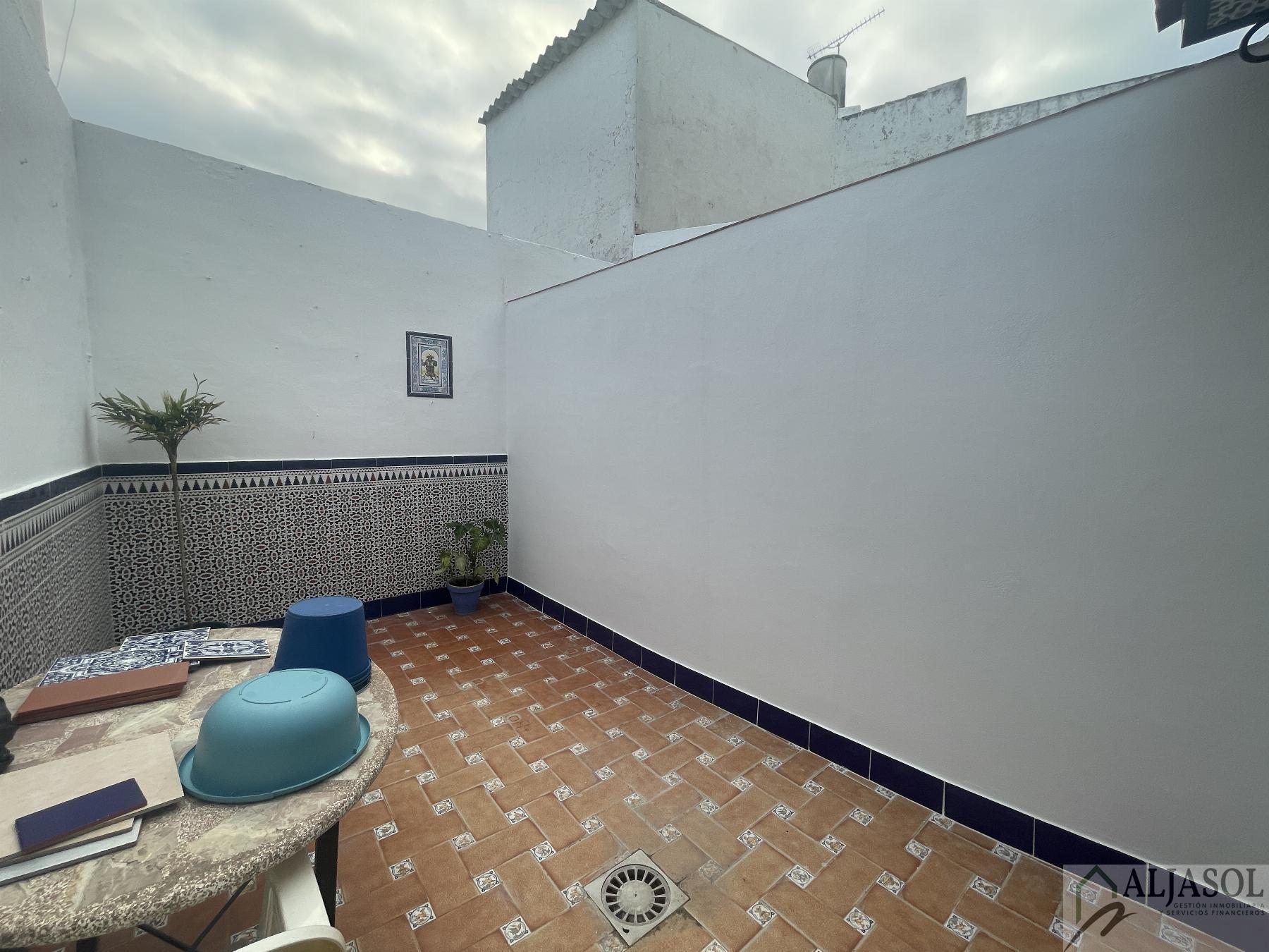 For sale of house in Bollullos de la Mitación