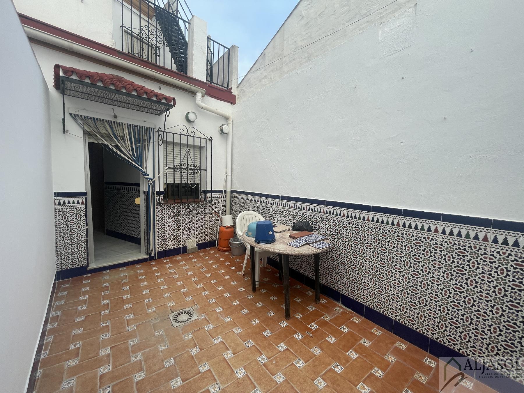 For sale of house in Bollullos de la Mitación