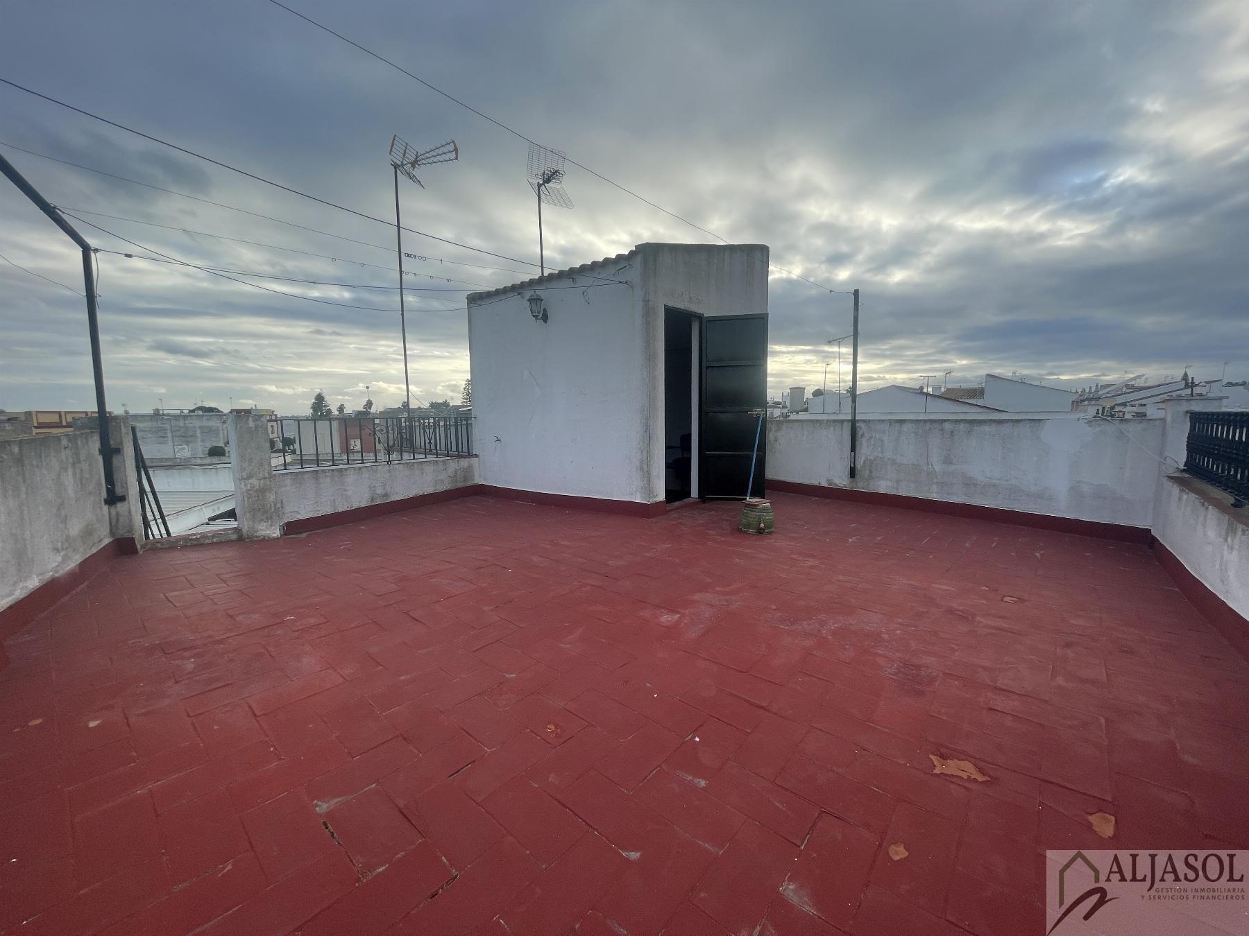 For sale of house in Bollullos de la Mitación