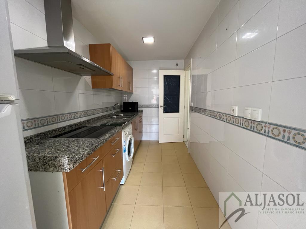 For sale of flat in Camas