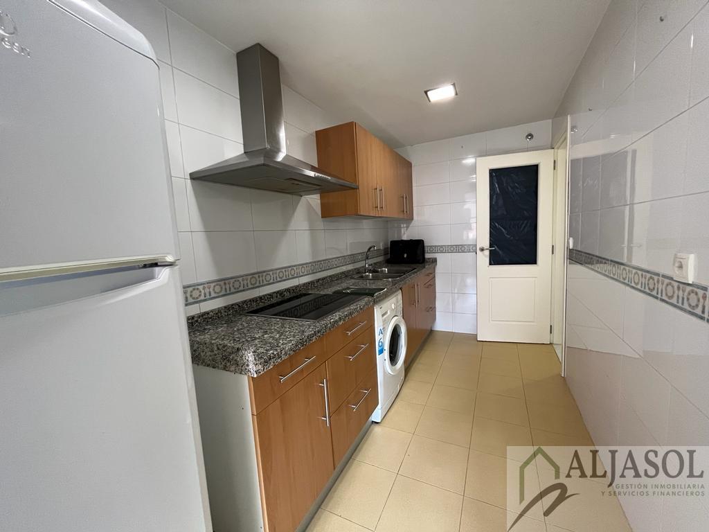 For sale of flat in Camas