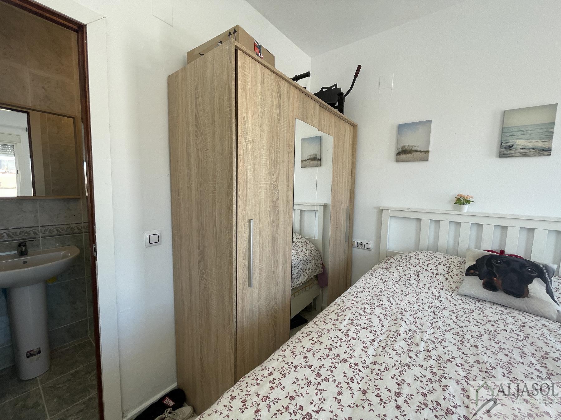 For sale of duplex in Bormujos
