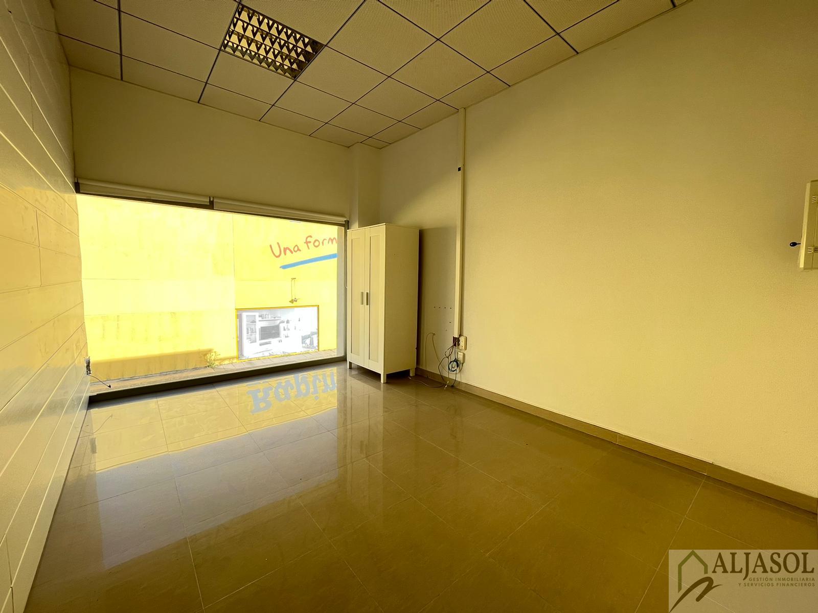 For sale of commercial in Bollullos de la Mitación