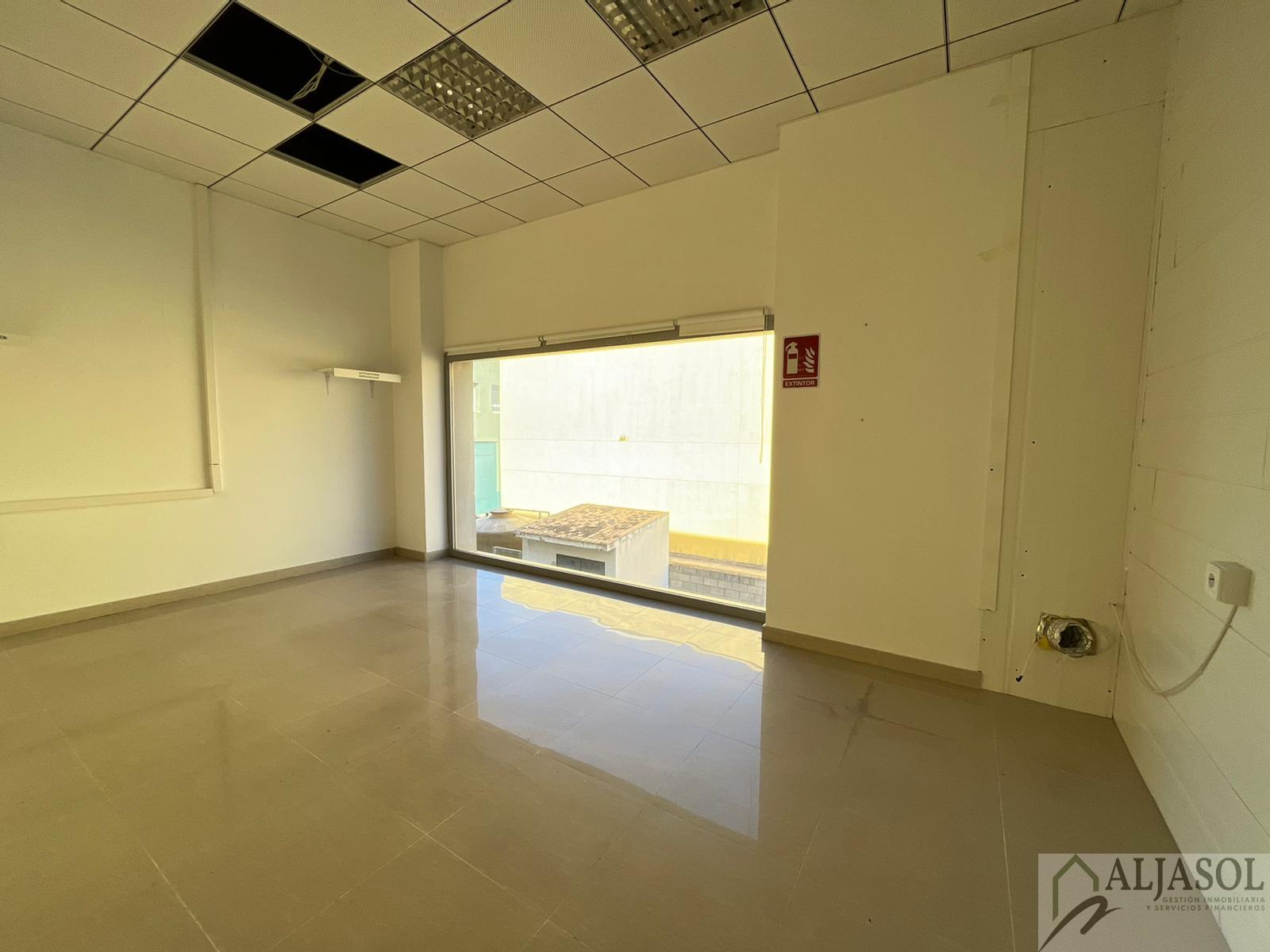 For sale of commercial in Bollullos de la Mitación