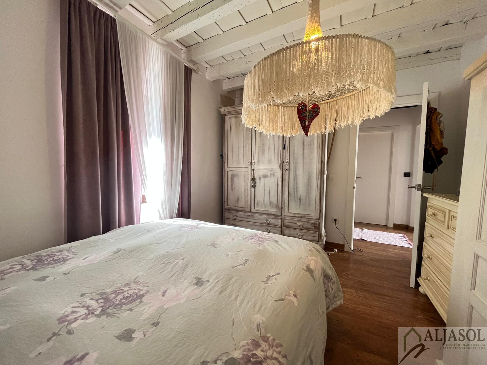 Venta de casa en Valencina de la Concepción