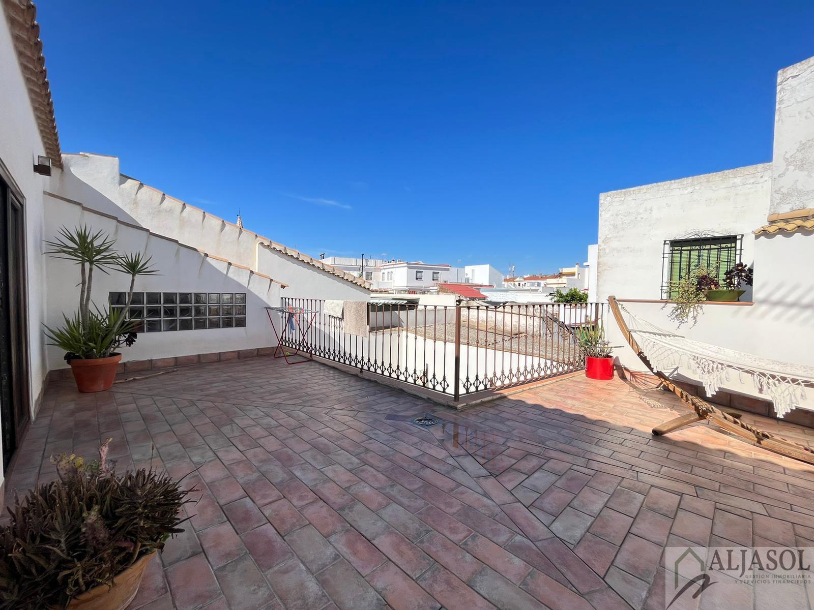 Venta de casa en Valencina de la Concepción