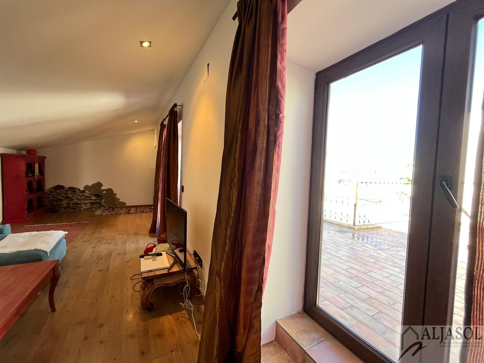 Venta de casa en Valencina de la Concepción