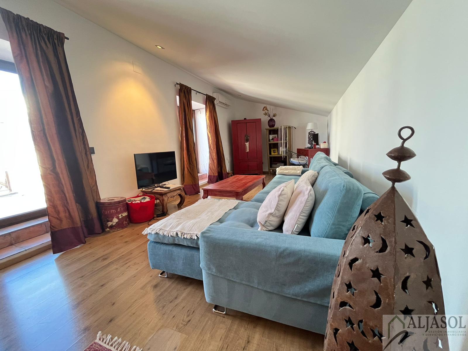 Venta de casa en Valencina de la Concepción