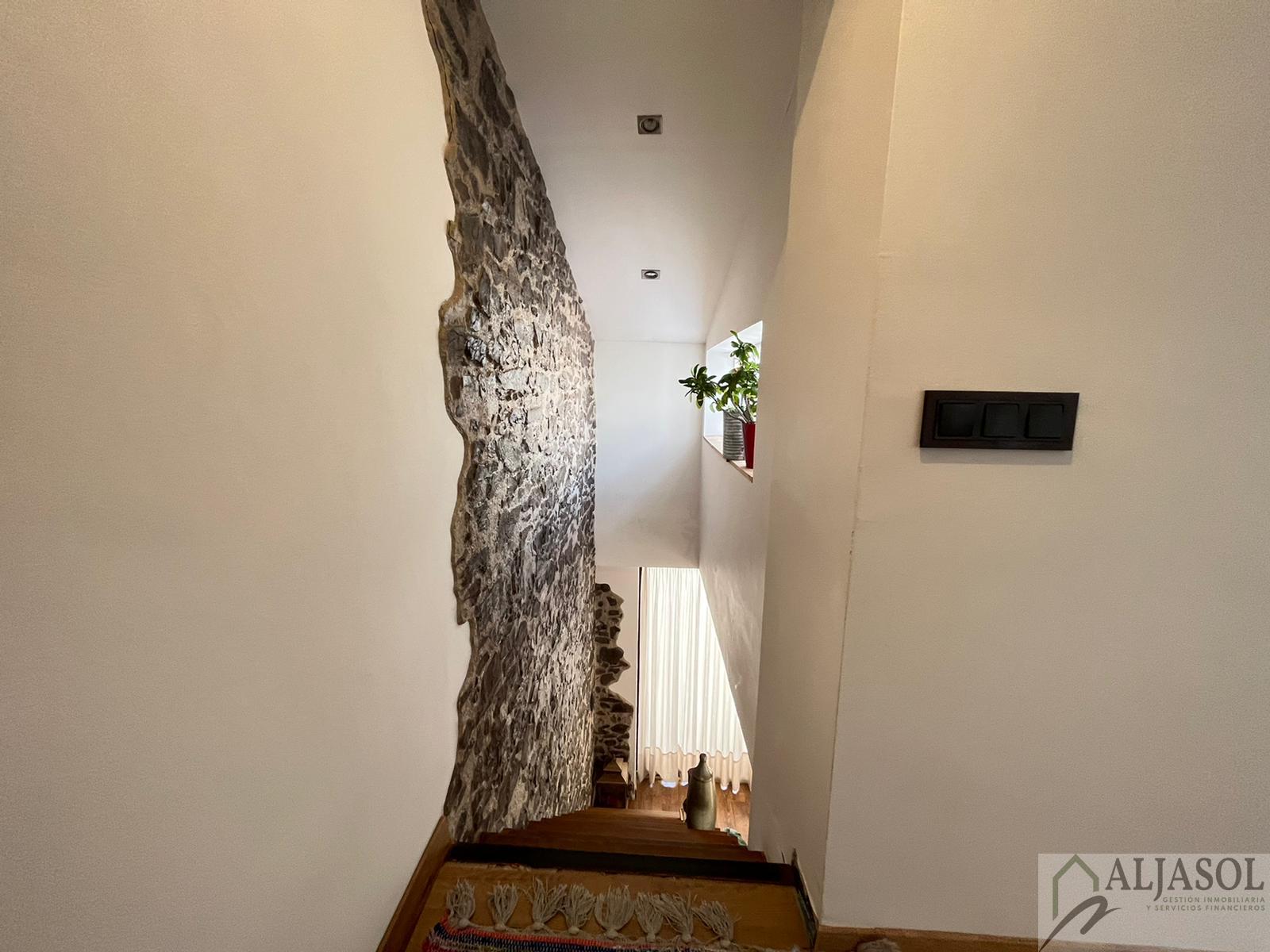 Venta de casa en Valencina de la Concepción