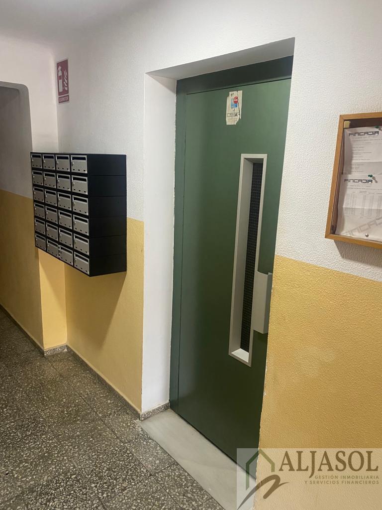 For sale of flat in Sevilla