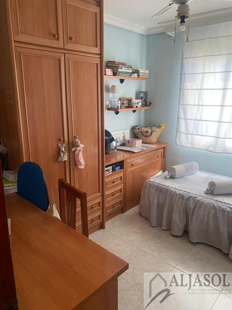 For sale of flat in Sevilla