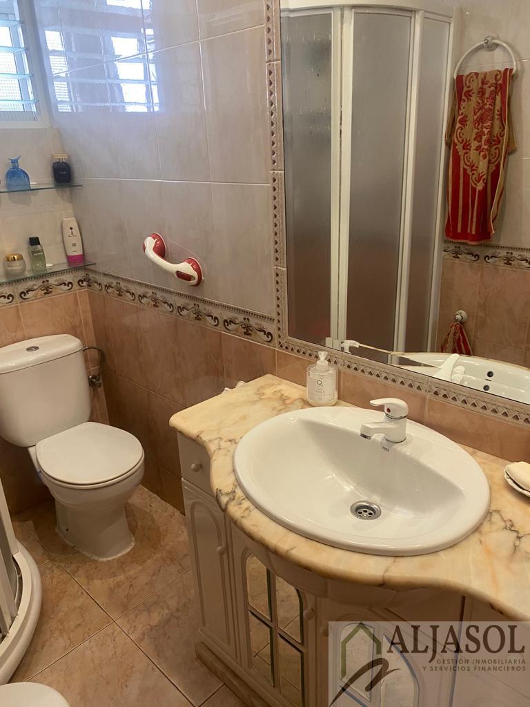 For sale of flat in Sevilla