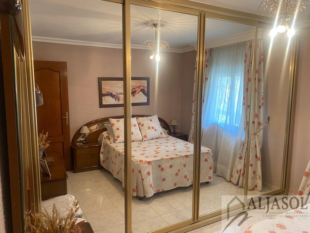 For sale of flat in Sevilla