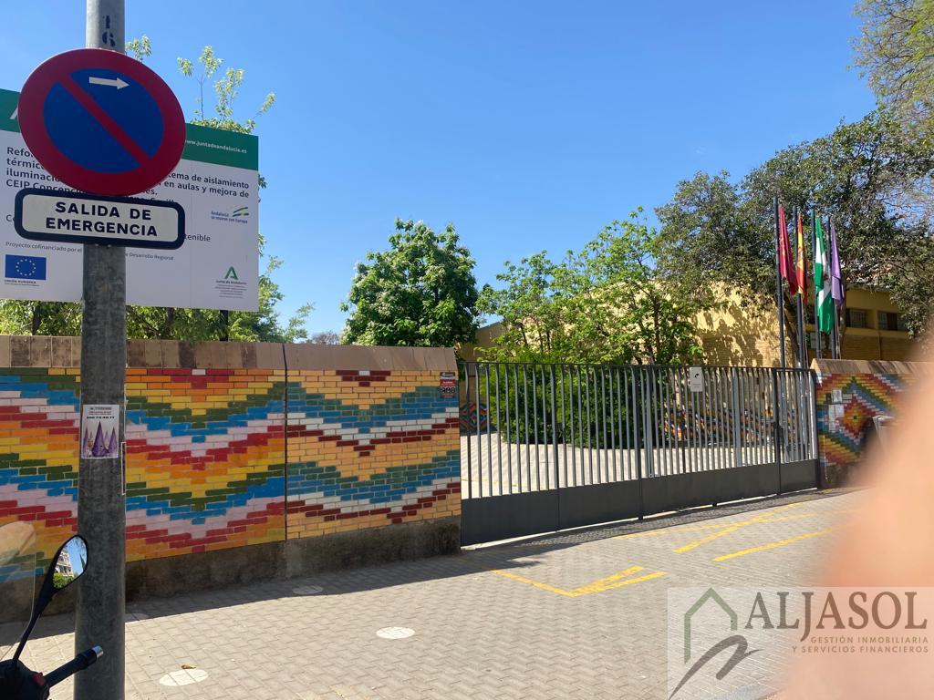 For sale of flat in Sevilla