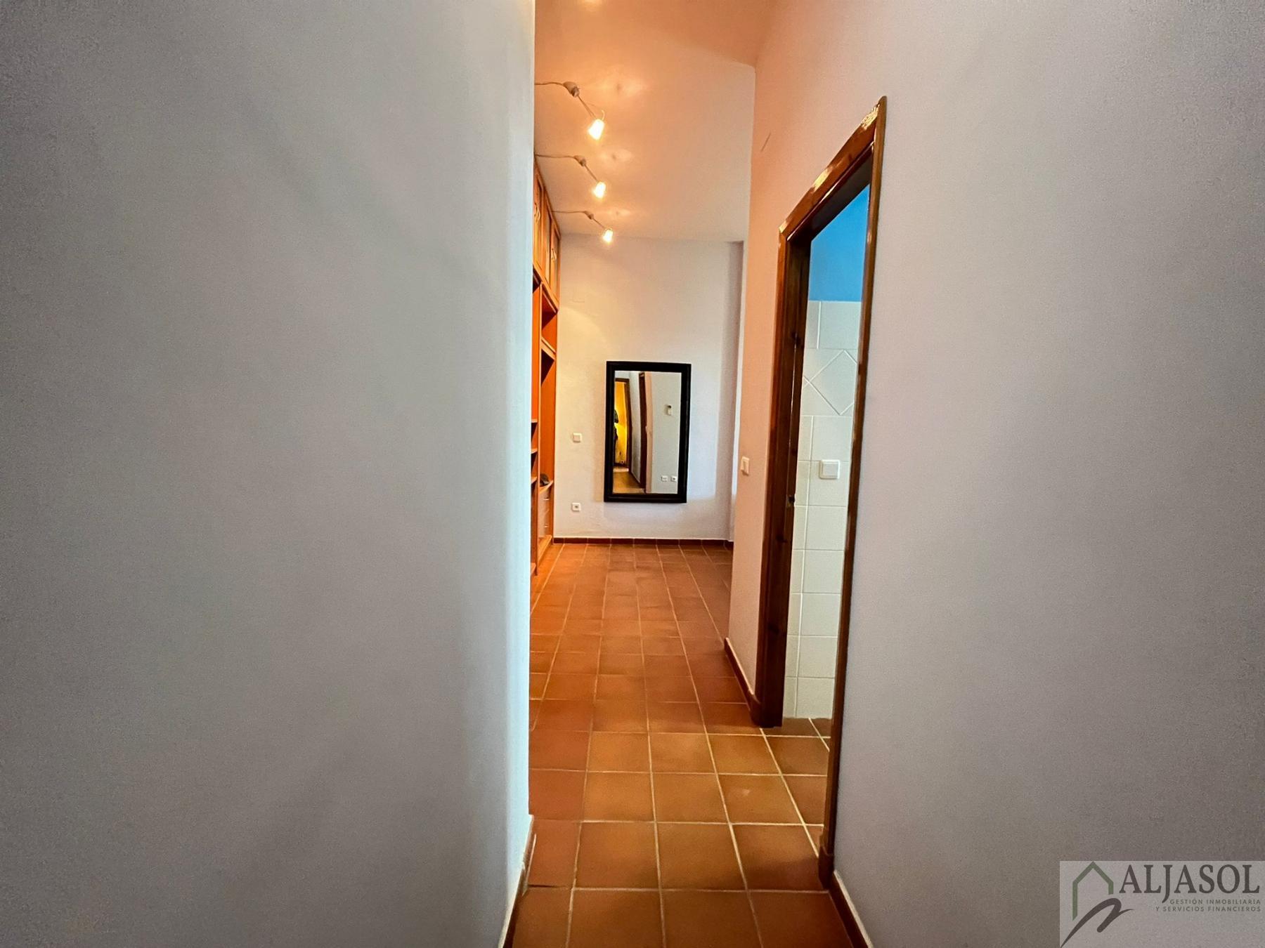 For sale of chalet in Olivares