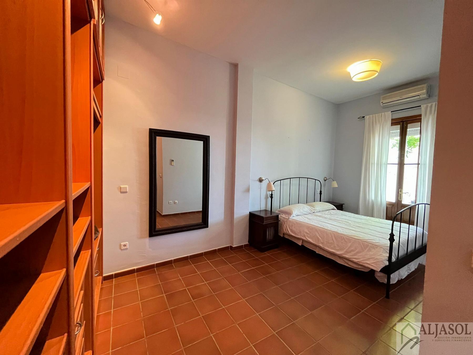 For sale of chalet in Olivares