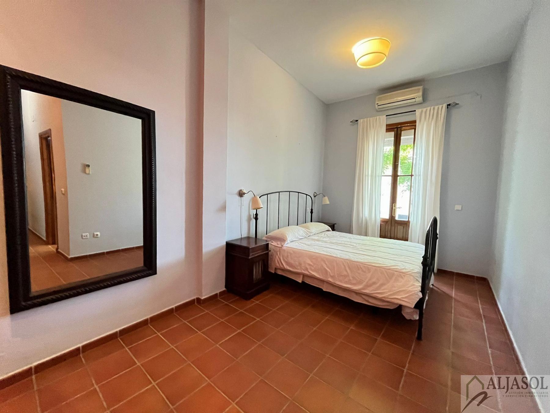 For sale of chalet in Olivares