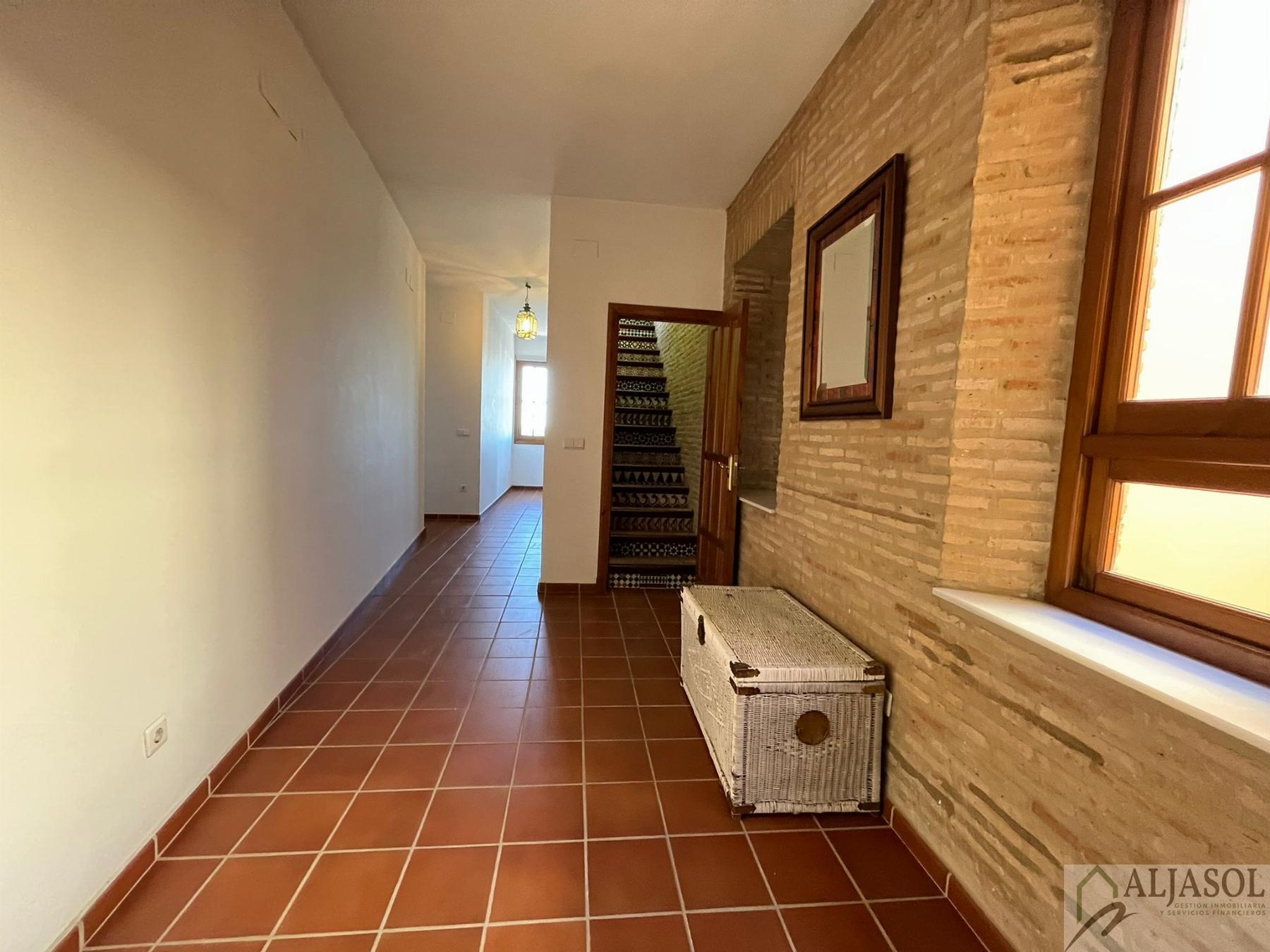For sale of chalet in Olivares