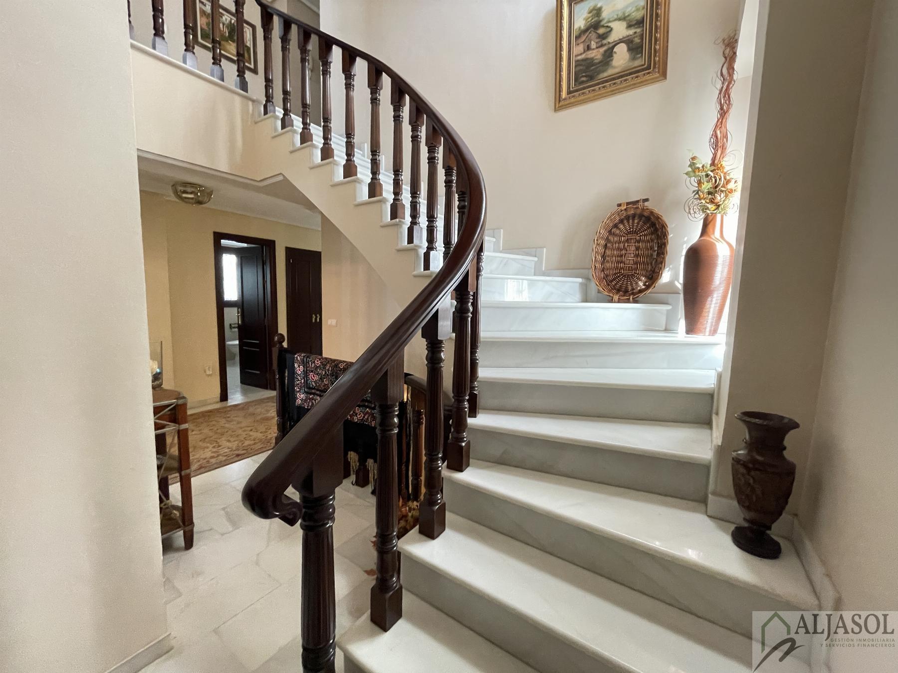 For sale of chalet in Bormujos