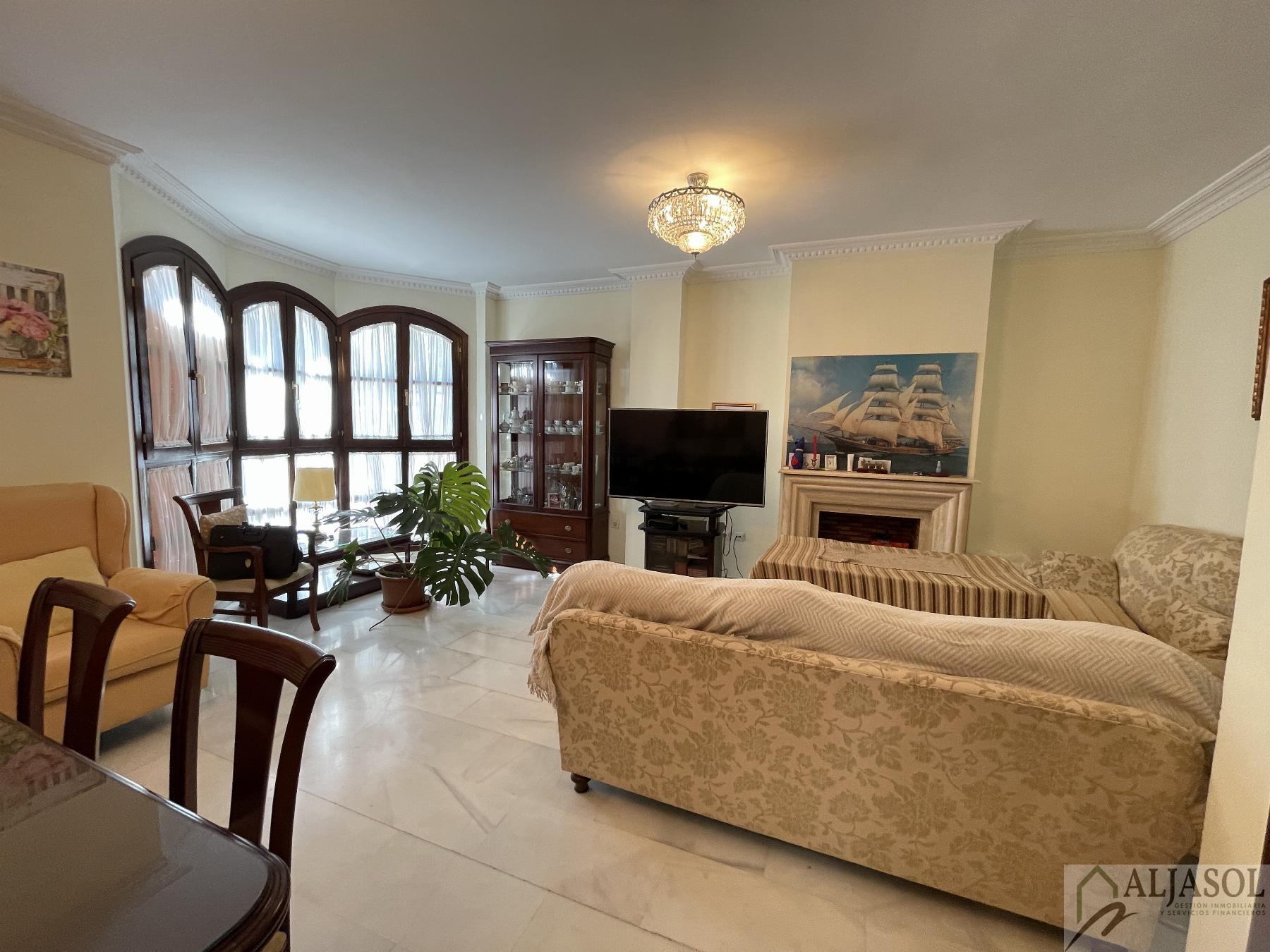 For sale of chalet in Bormujos