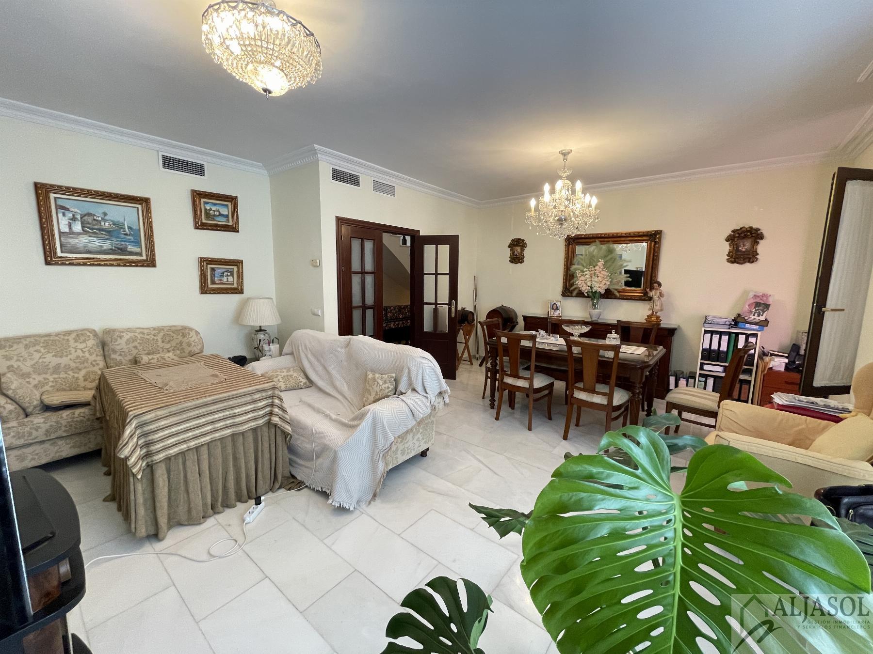 For sale of chalet in Bormujos