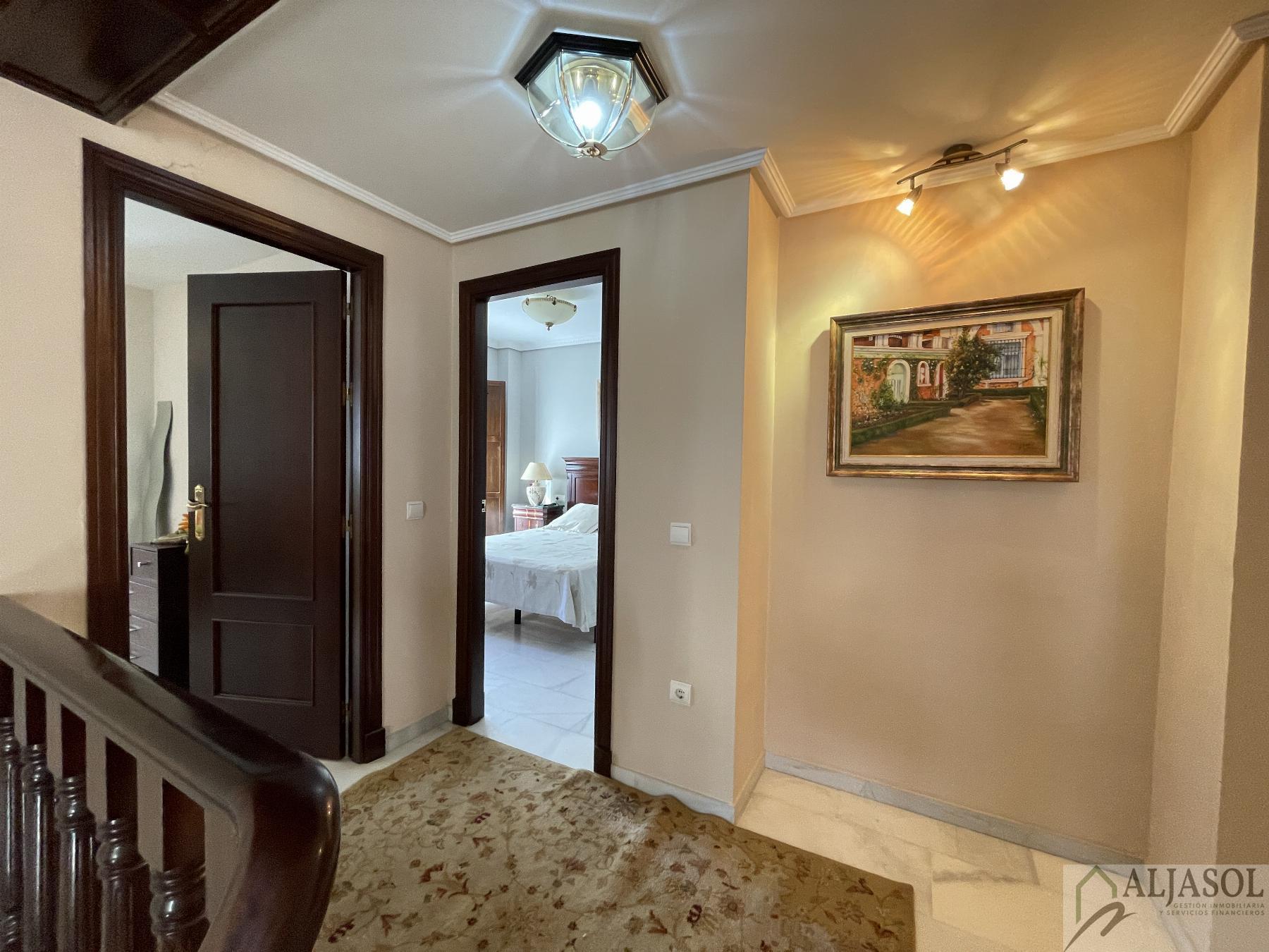 For sale of chalet in Bormujos