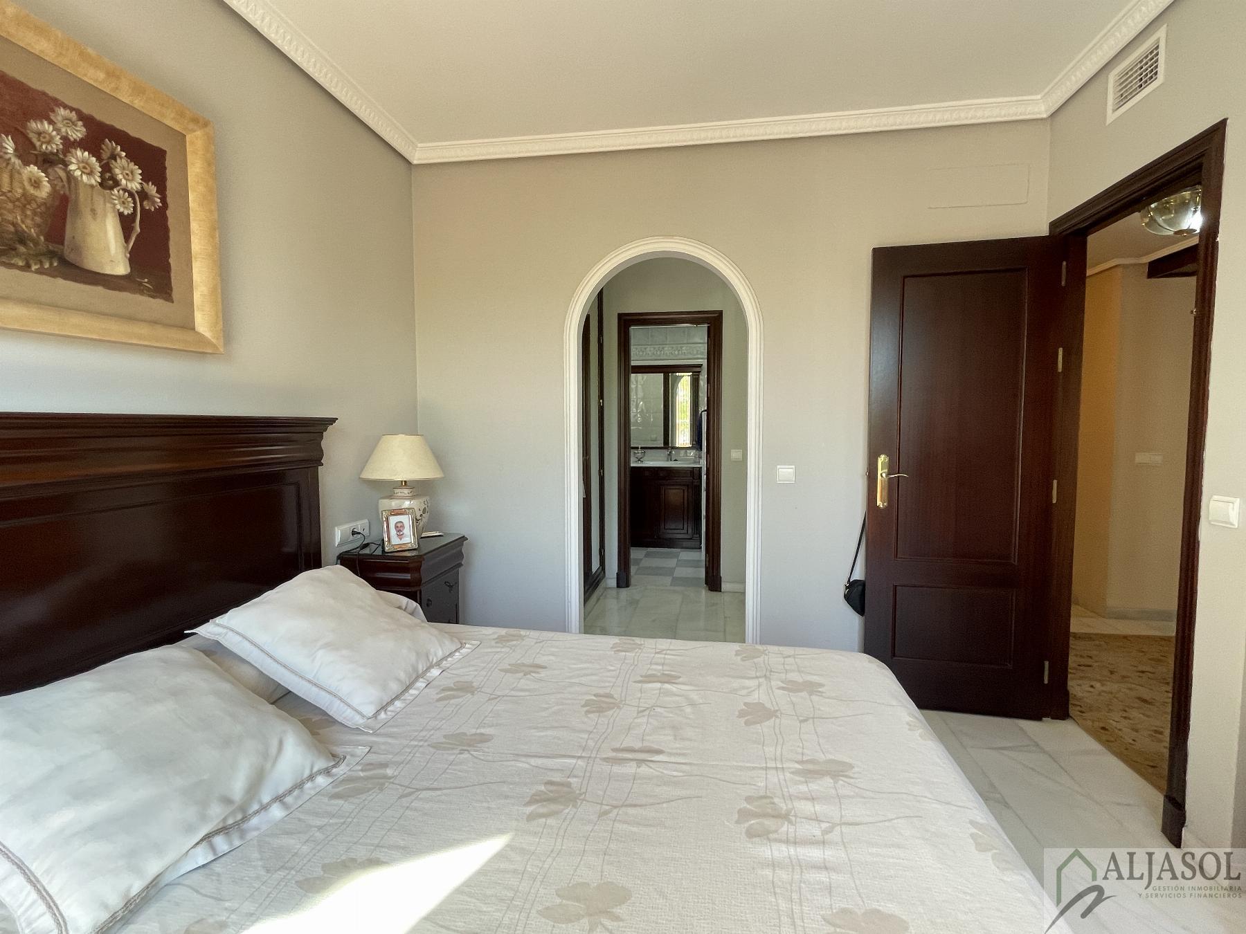 For sale of chalet in Bormujos