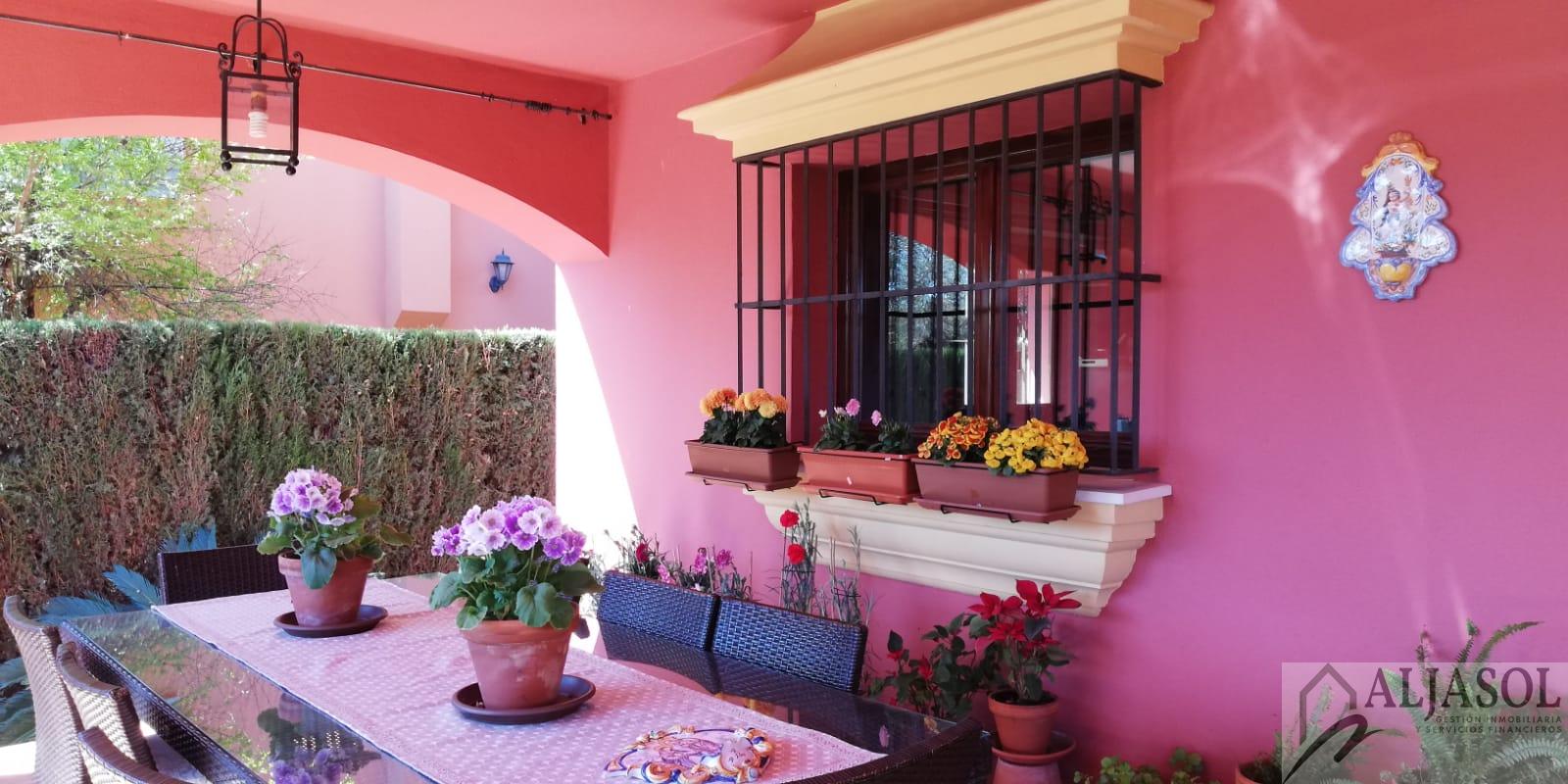 For sale of chalet in Bormujos